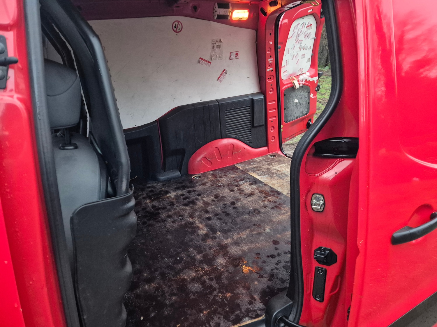 Used Peugeot Partner 2012 for sale - 77300704: Photo 8