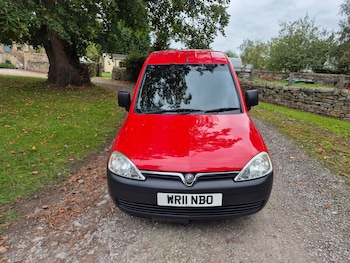 Used Vauxhall Combo 2011 for sale - 76079587: Photo 2