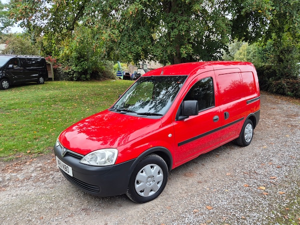 Used Vauxhall Combo 2011 for sale - 76079587: Photo 3