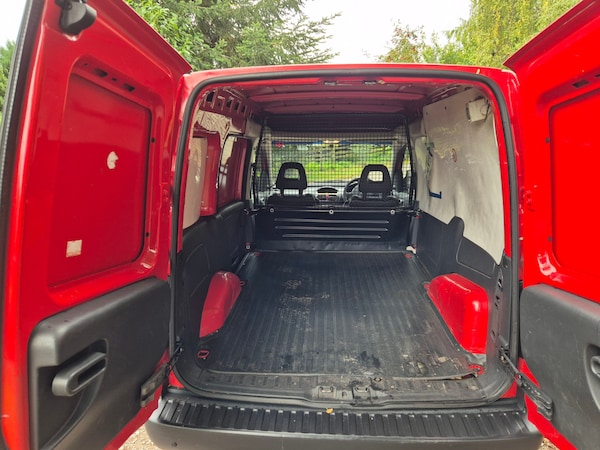 Used Vauxhall Combo 2011 for sale - 76079587: Photo 7