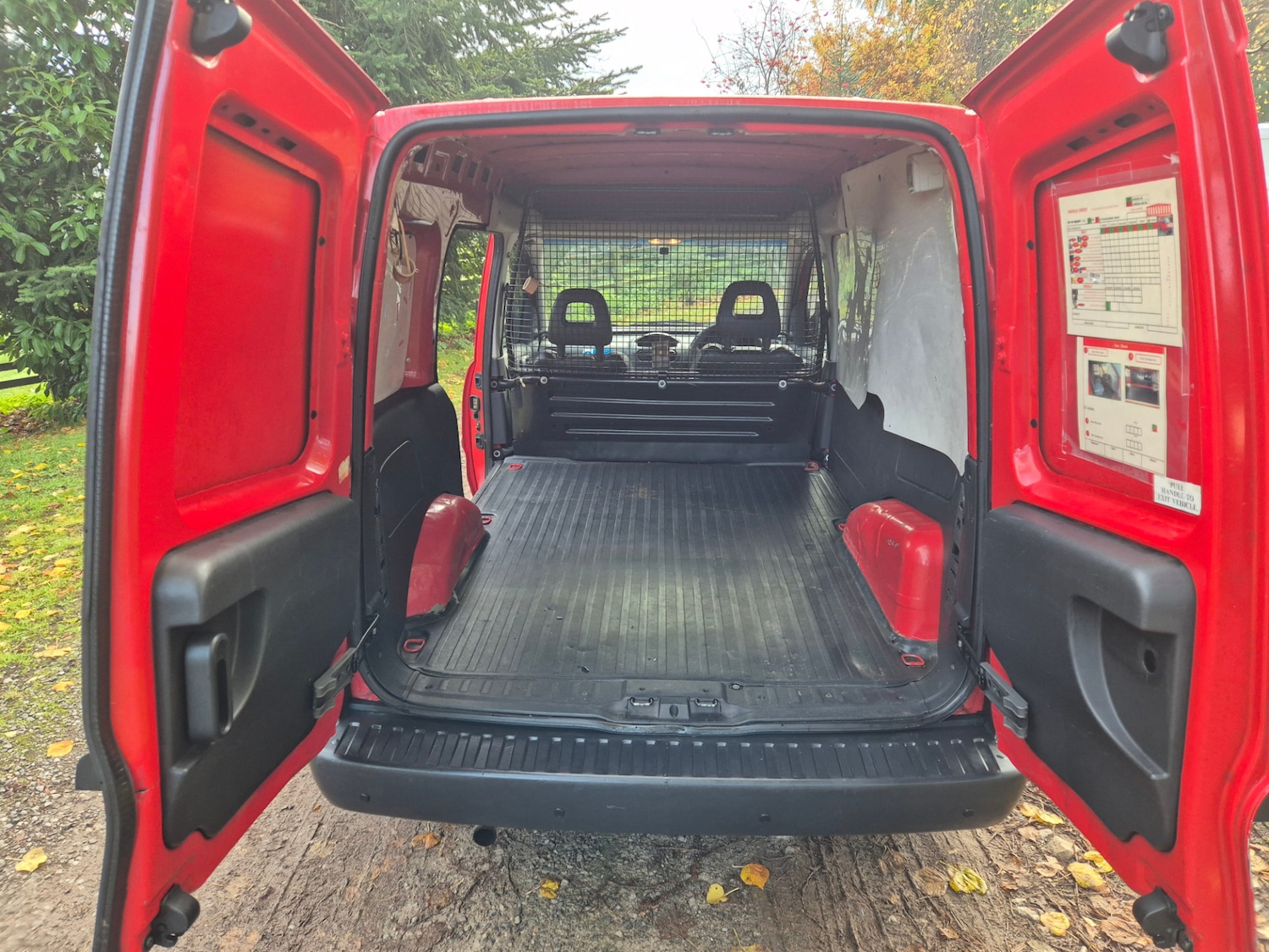 Used Vauxhall Combo 2011 for sale - 76488425: Photo 9