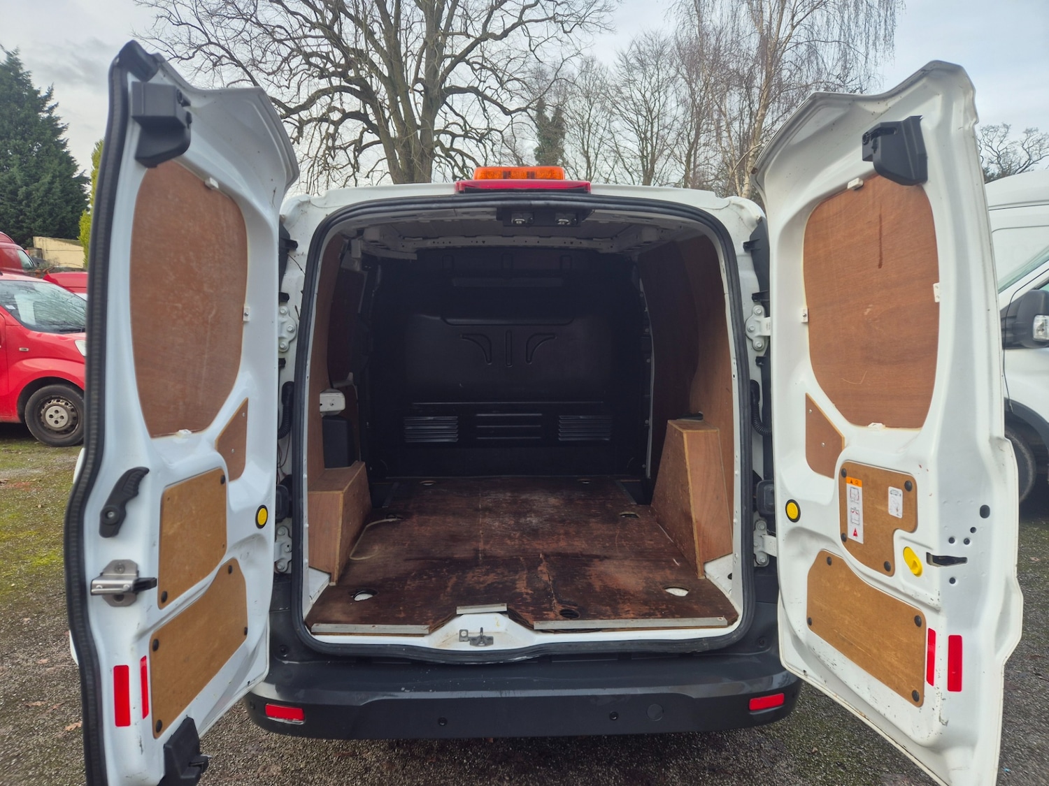 Used Ford Transit Connect 2018 for sale - 77605515: Photo 6