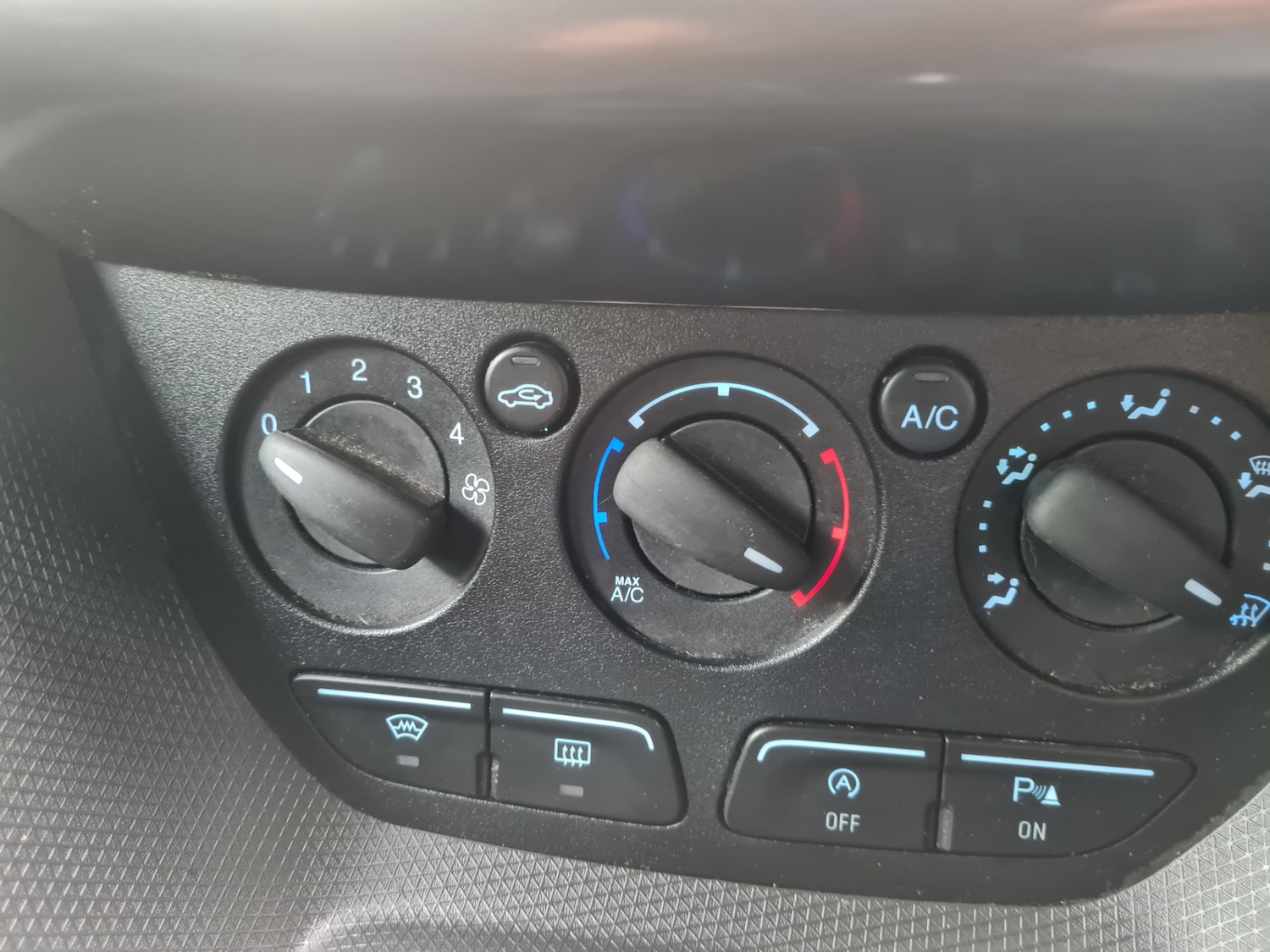 Used Ford Transit Connect 2018 for sale - 76017081: Photo 12