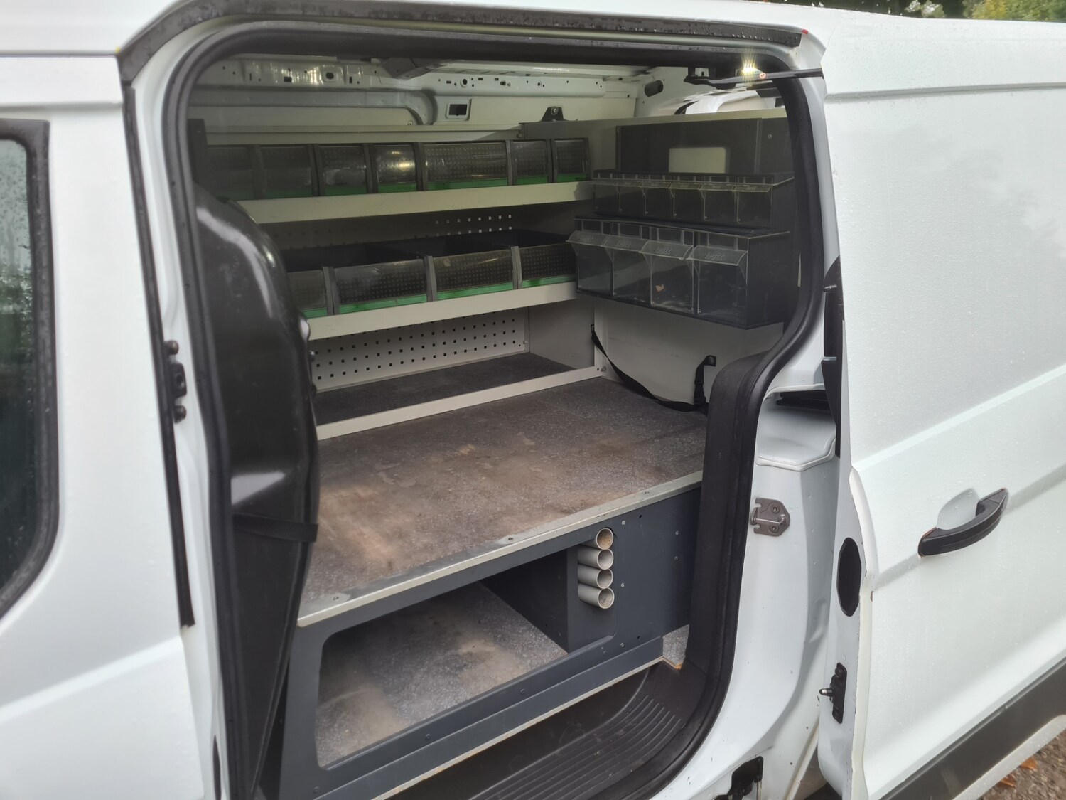 Used Ford Transit Connect 2018 for sale - 76017081: Photo 8
