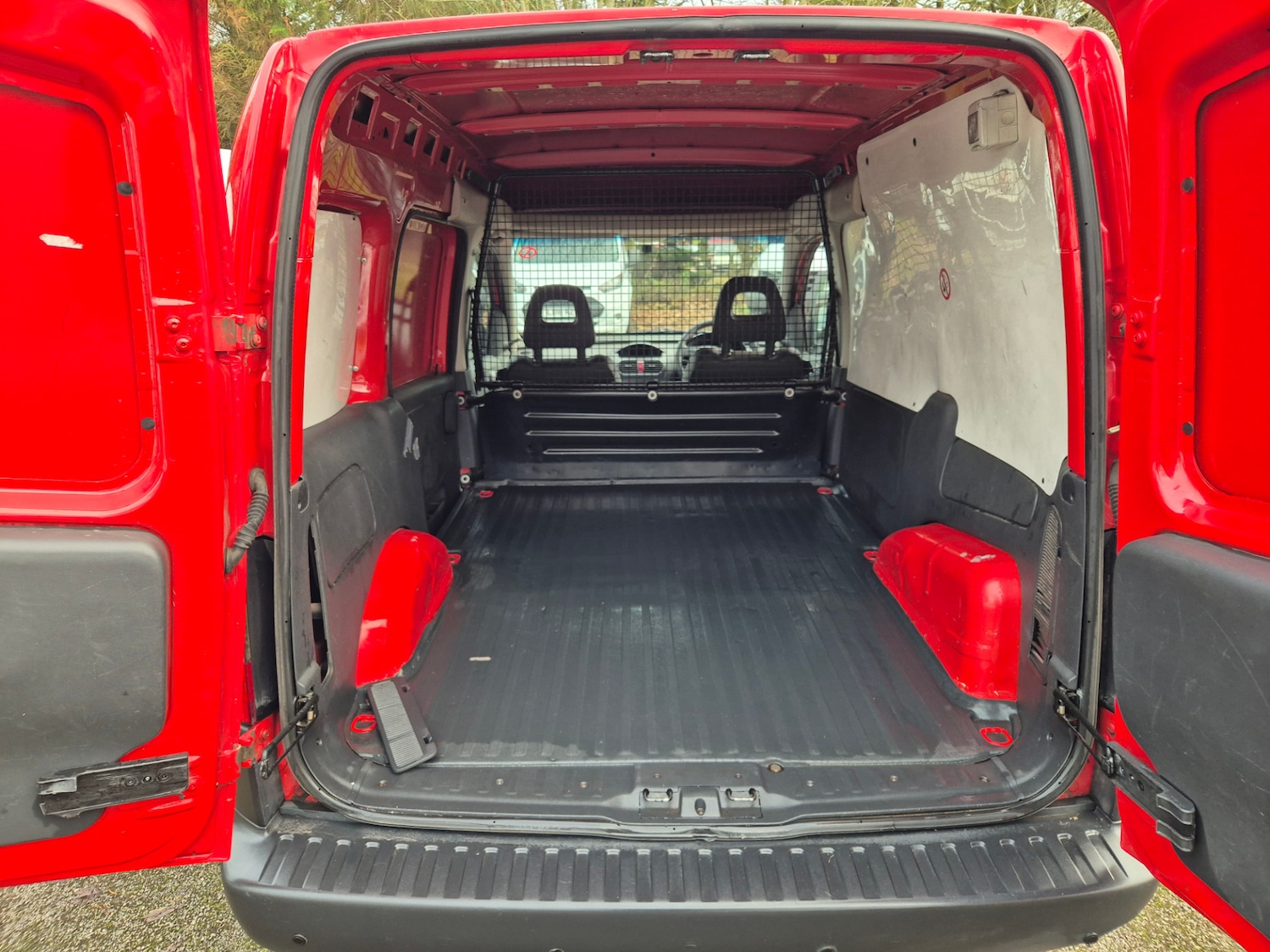 Used Vauxhall Combo 2011 for sale - 76725117: Photo 7