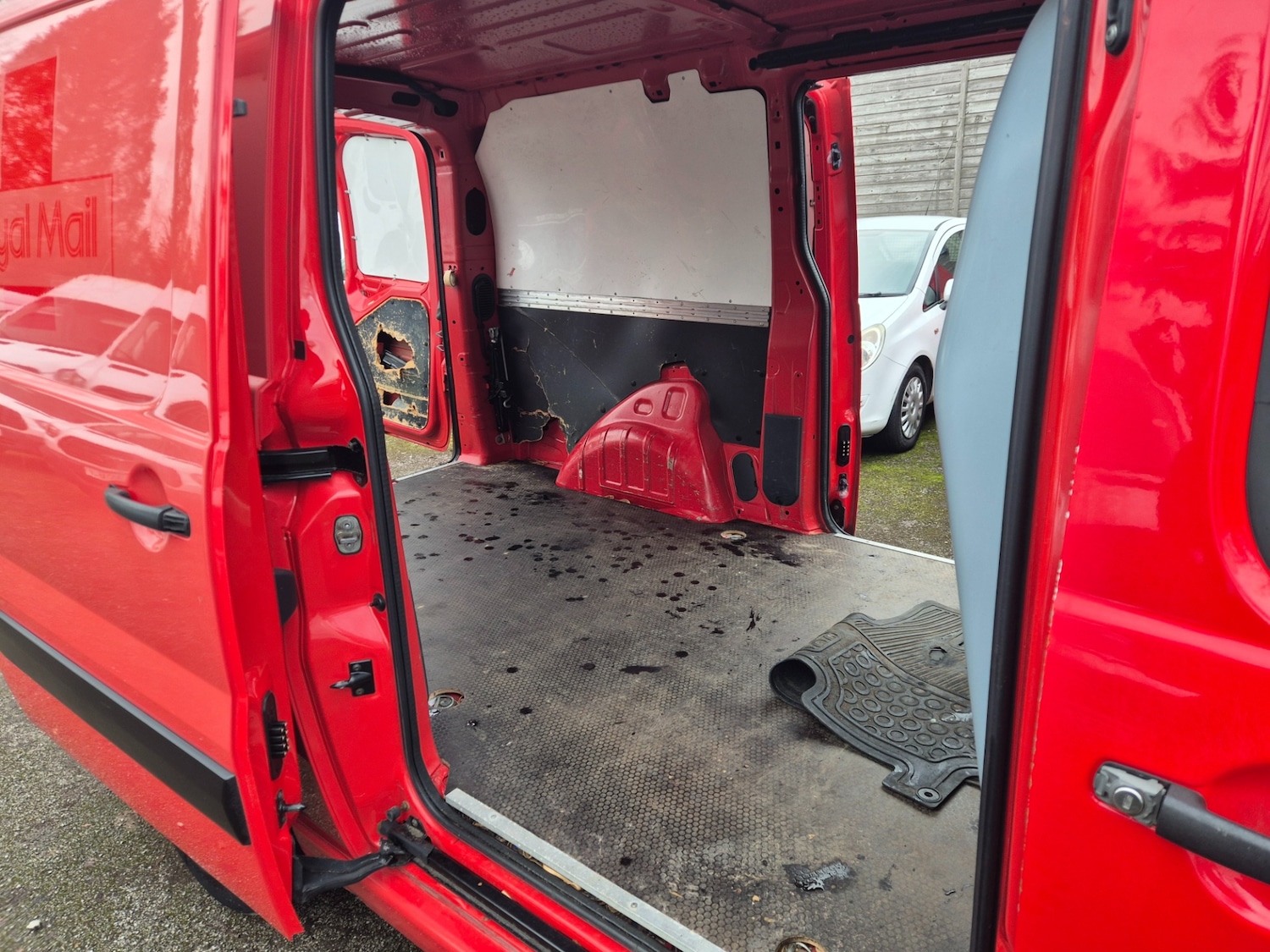 Used Peugeot Expert 2014 for sale - 77716071: Photo 10