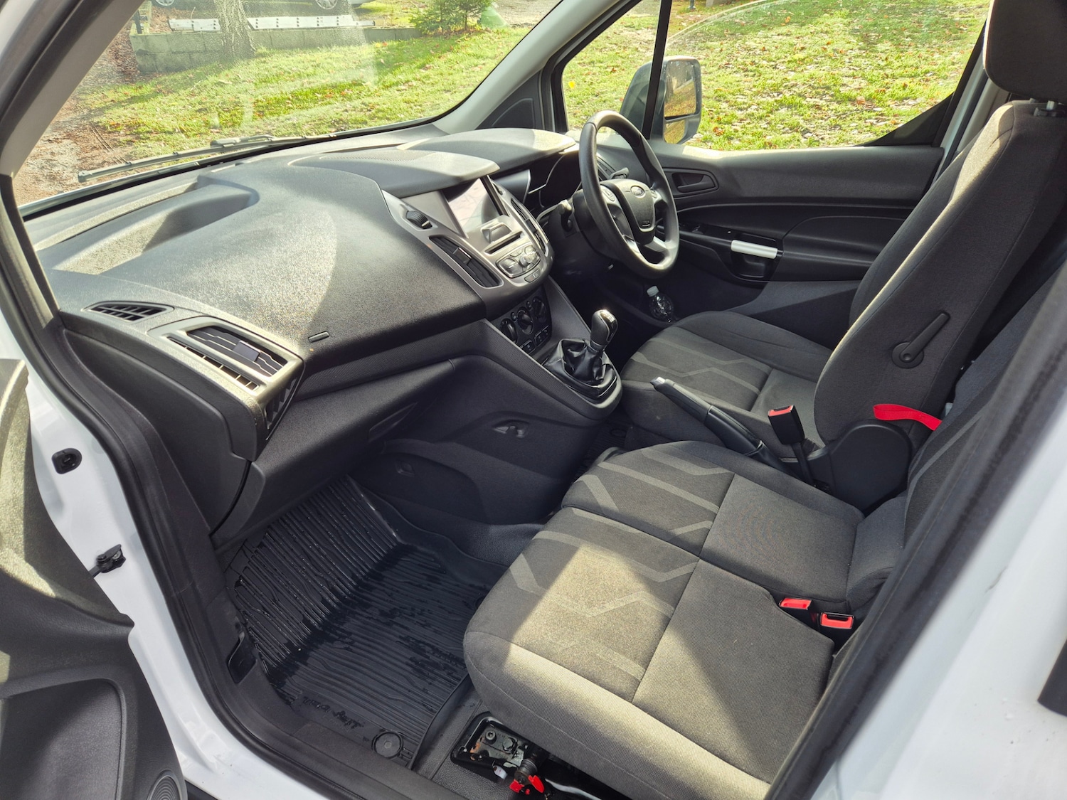 Used Ford Transit Connect 2018 for sale - 76626036: Photo 10