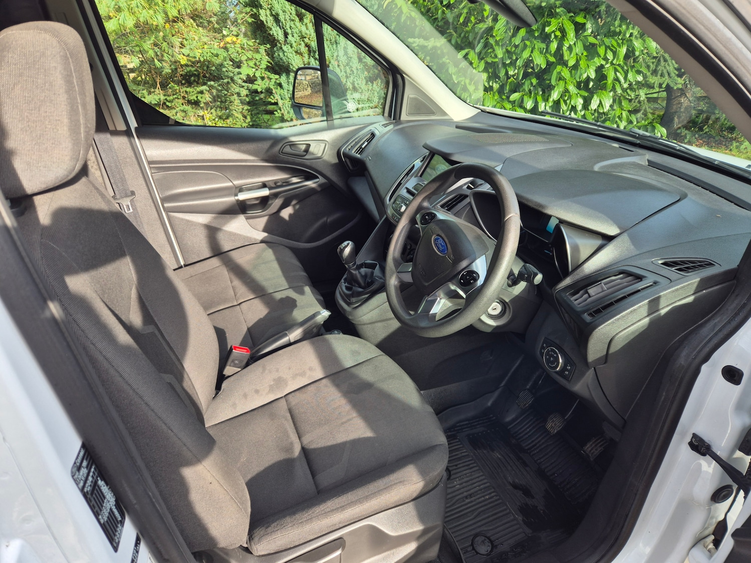 Used Ford Transit Connect 2018 for sale - 76626036: Photo 11