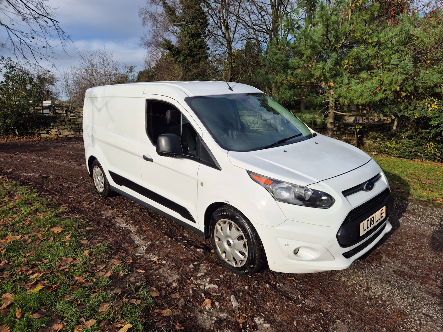 Used Ford Transit Connect 2018 for sale - 76626036: Photo 2