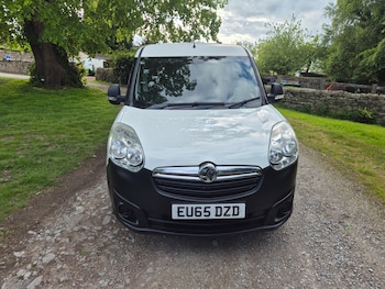 Used Vauxhall Combo 2015 for sale - 78604531: Photo