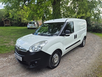 Used Vauxhall Combo 2015 for sale - 78604531: Photo