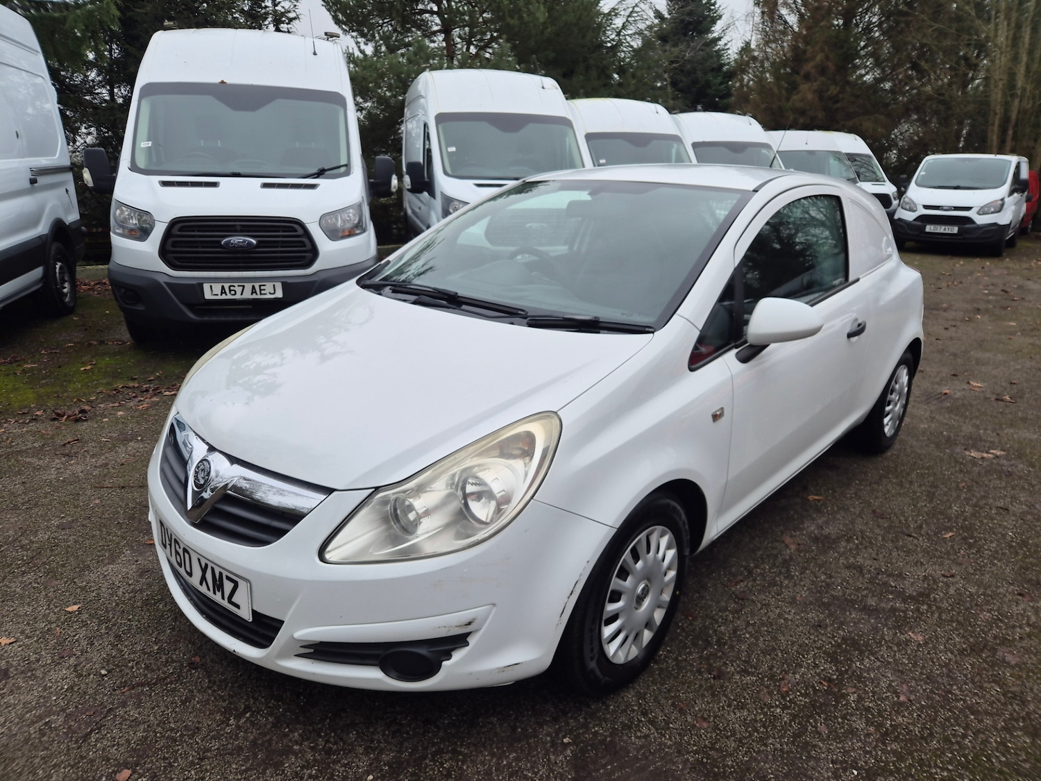 Used Vauxhall Corsa 2010 for sale - 77404837: Photo 3