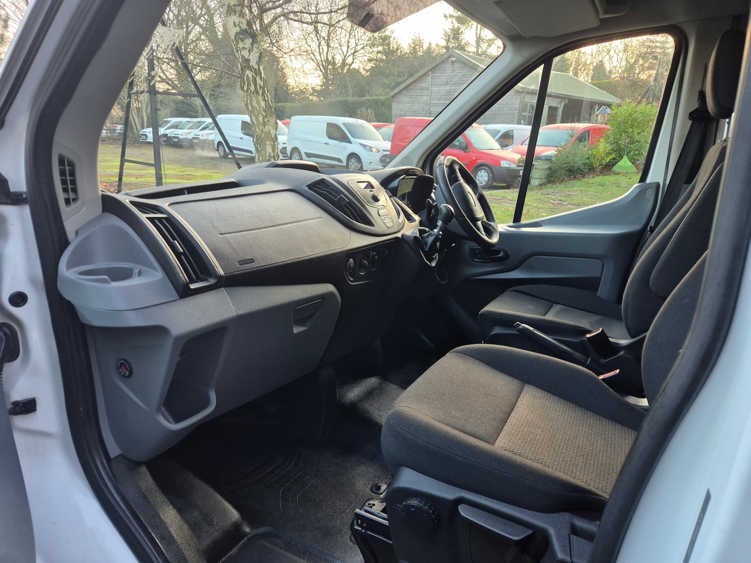 Used Ford Transit 2018 for sale - 76796606: Photo 8