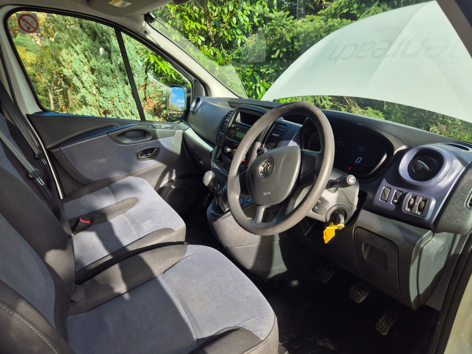 Used Vauxhall Vivaro 2016 for sale - 76354889: Photo 11