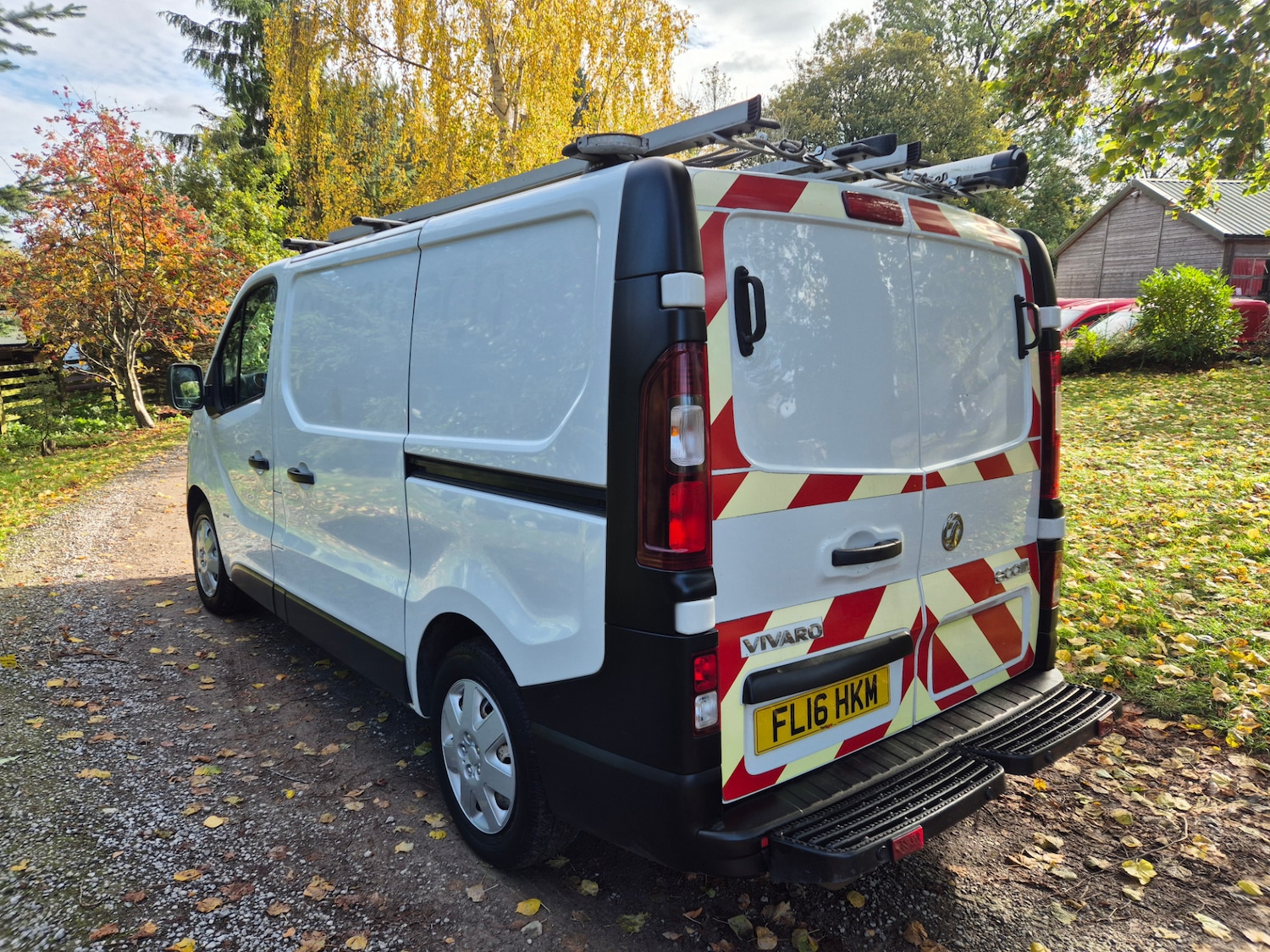 Used Vauxhall Vivaro 2016 for sale - 76354889: Photo 4