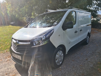 Used Vauxhall Vivaro 2017 for sale - 75891763: Photo