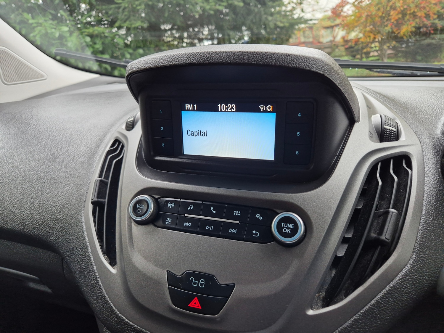 Used Ford Transit Courier 2018 for sale - 76300686: Photo 11