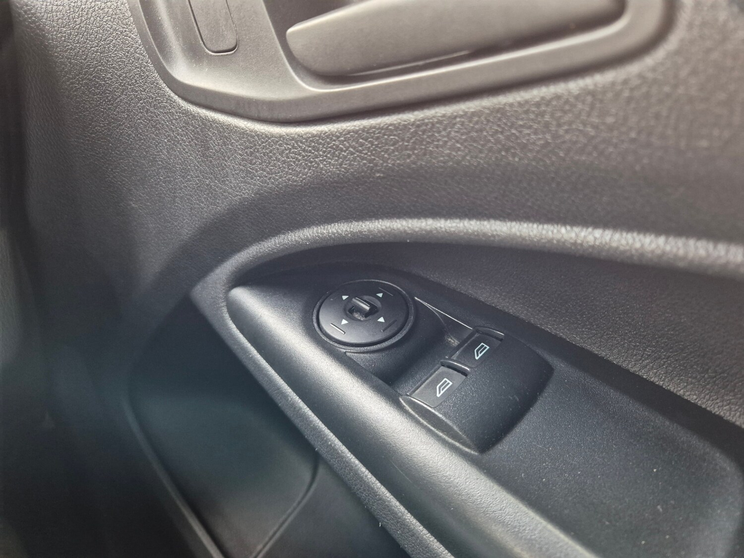 Used Ford Transit Connect 2018 for sale - 76058021: Photo 14