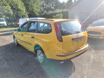 Used Ford Focus 2006 for sale - 75972622: Photo