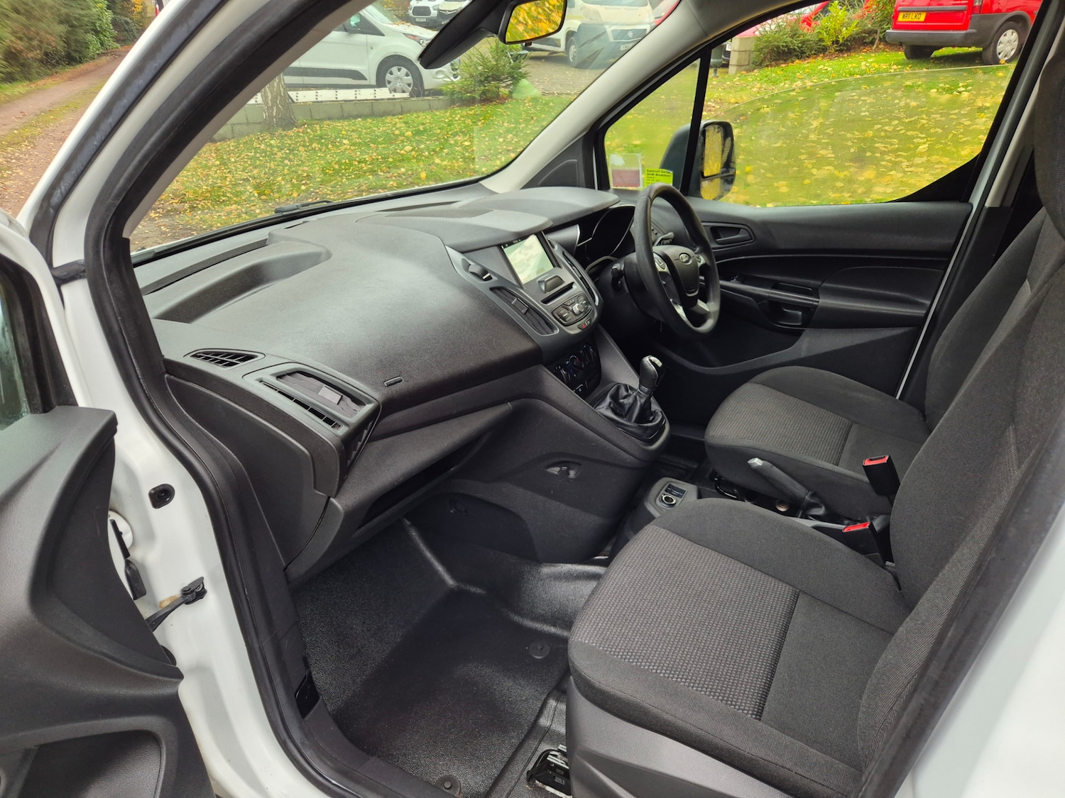 Used Ford Transit Connect 2017 for sale - 76505026: Photo 9