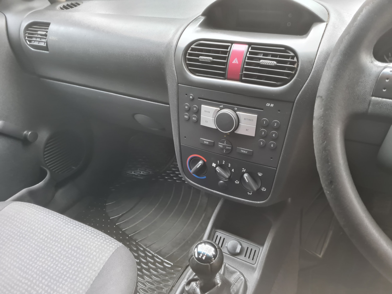 Used Vauxhall Combo 2010 for sale - 75997061: Photo 11