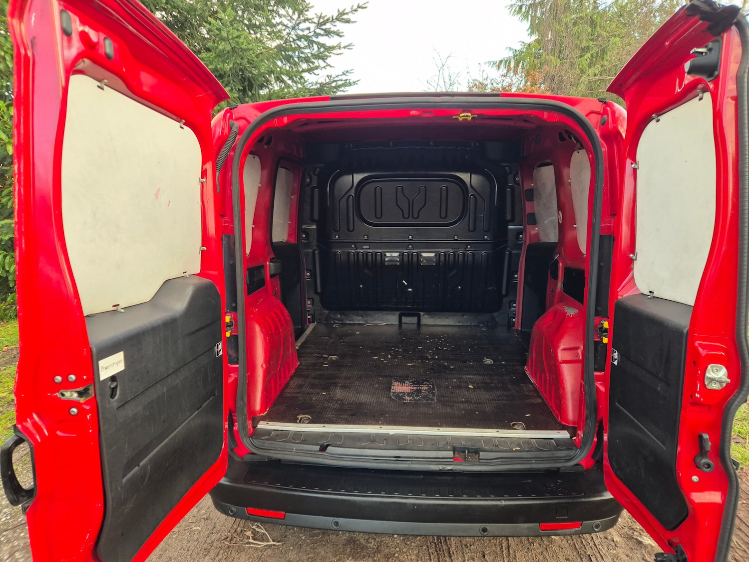 Used Fiat Doblo 2013 for sale - 76897358: Photo 7