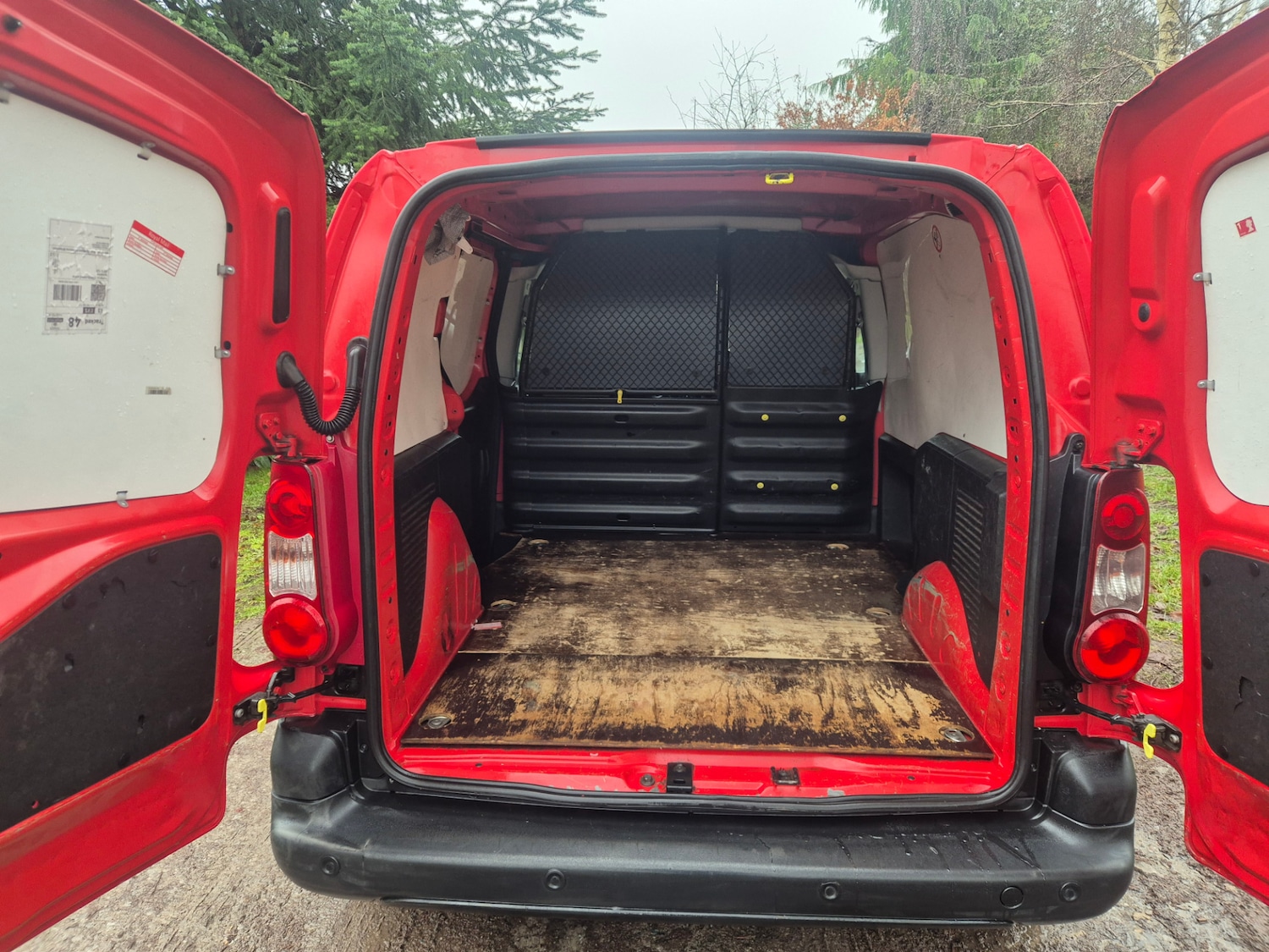 Used Peugeot Partner 2012 for sale - 76919733: Photo 7