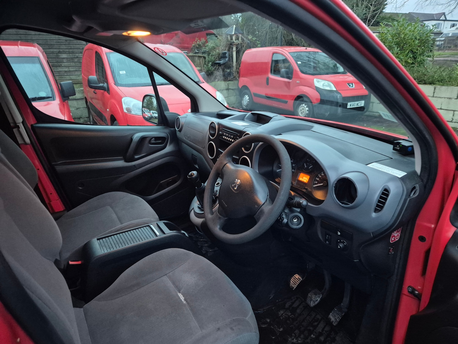 Used Peugeot Partner 2012 for sale - 77300781: Photo 10