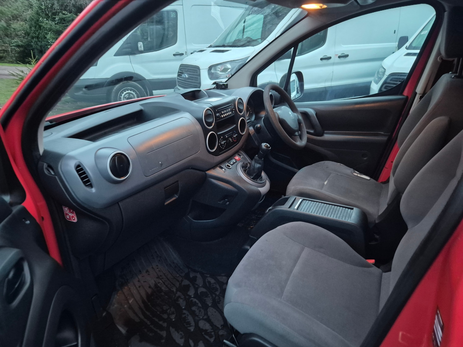 Used Peugeot Partner 2012 for sale - 77300781: Photo 9