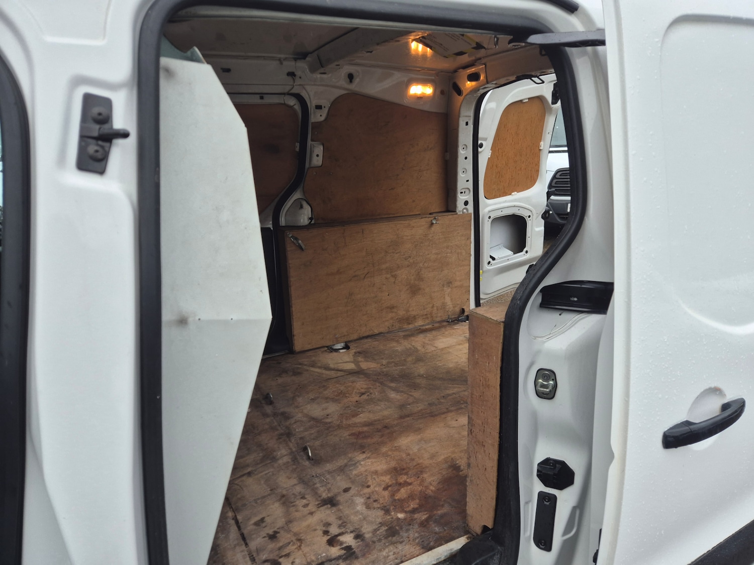 Used Peugeot Partner 2018 for sale - 78179912: Photo 8