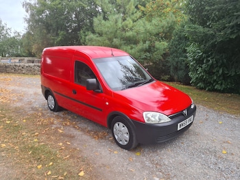 Used Vauxhall Combo 2010 for sale - 75737808: Photo