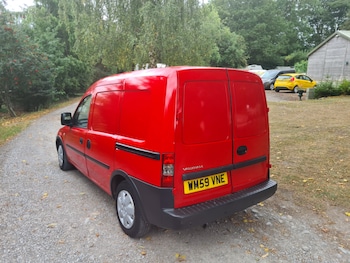 Used Vauxhall Combo 2010 for sale - 75737808: Photo
