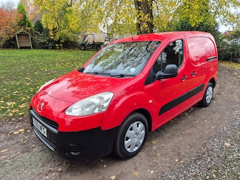 Used Peugeot Partner 2012 for sale - 76478105: Photo
