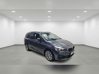 2020 (70) - 218i SE 5dr Step Auto