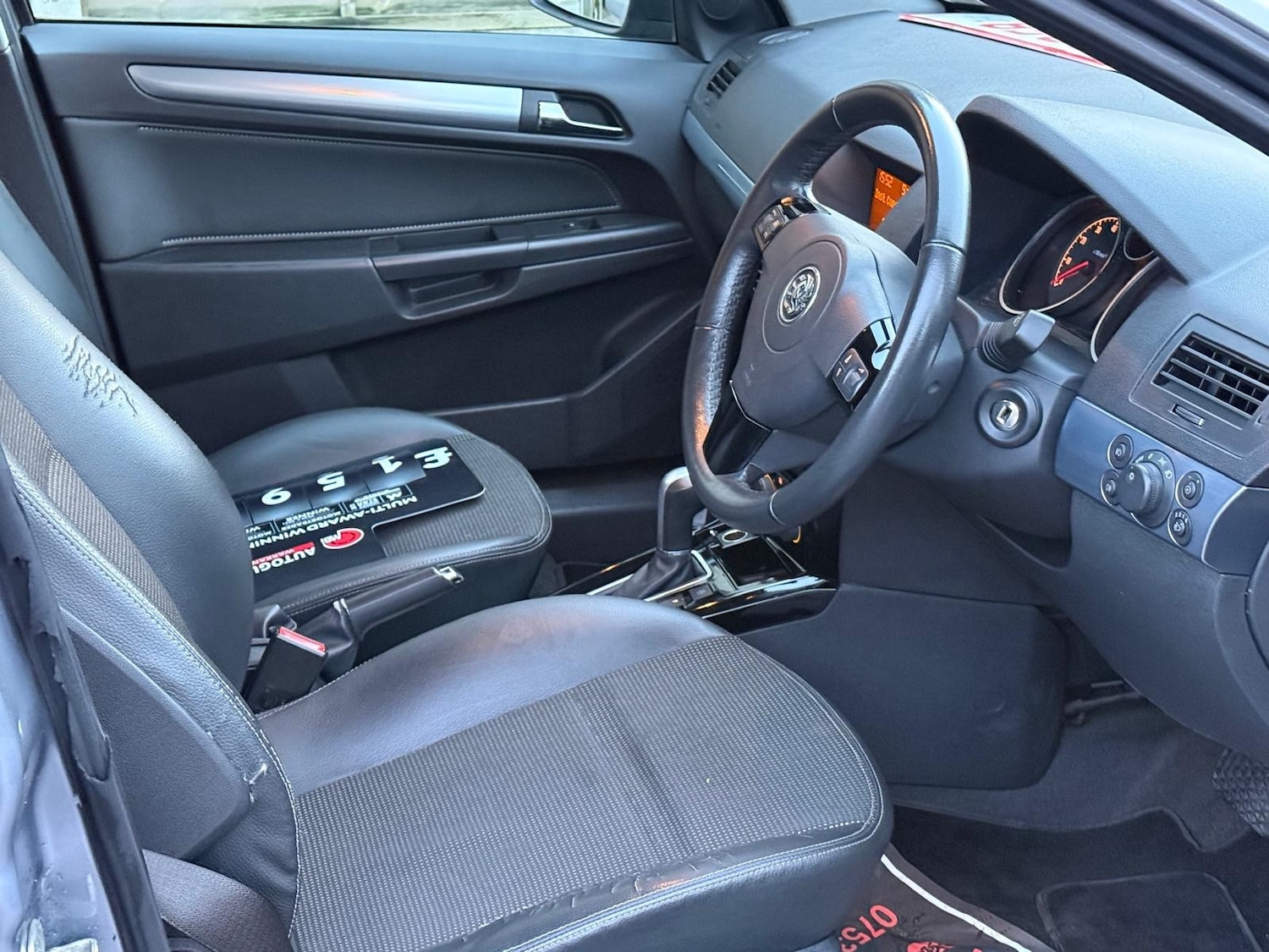 Used Vauxhall Astra 2010 for sale - 77079280: Photo 5