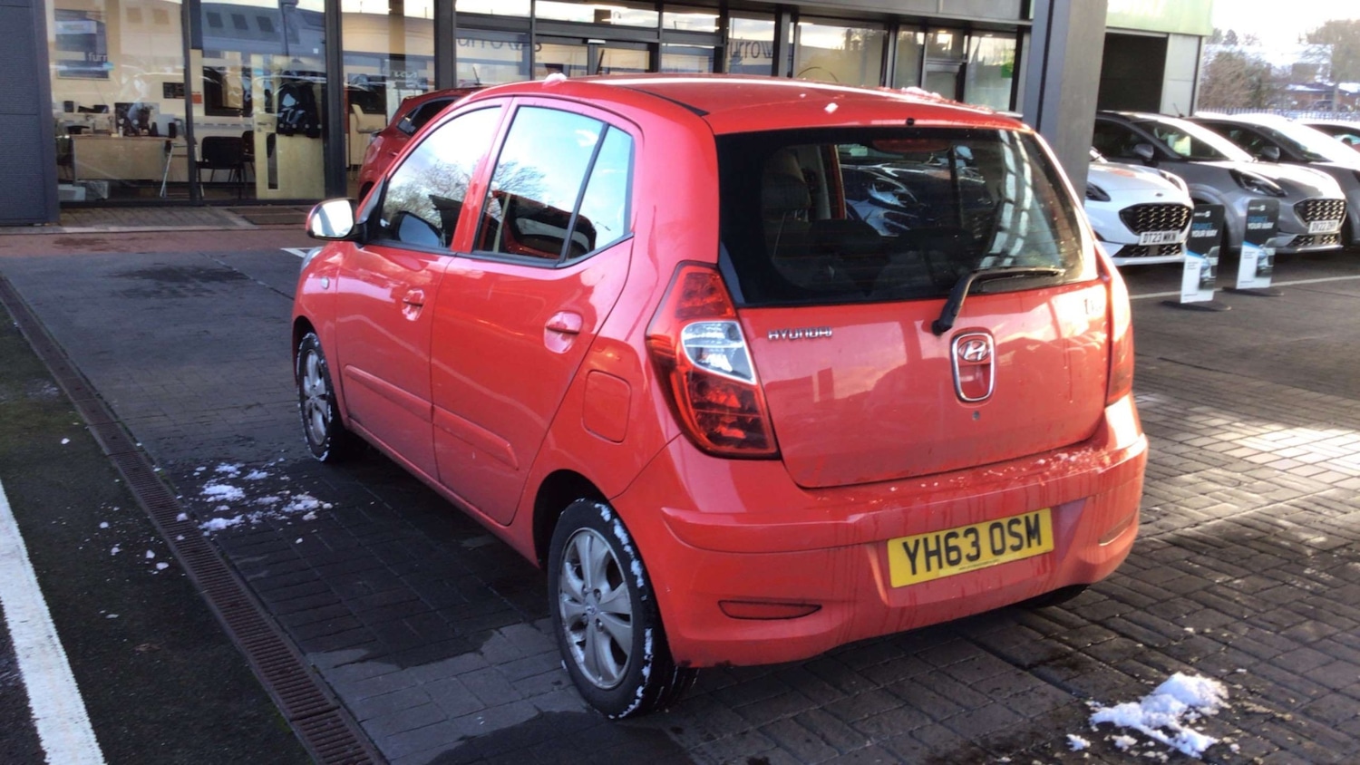 Used Hyundai i10 2013 for sale - 77198097: Photo 4