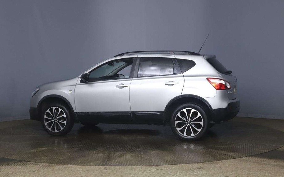 Used Nissan Qashqai 2013 for sale - 77304760: Photo 5