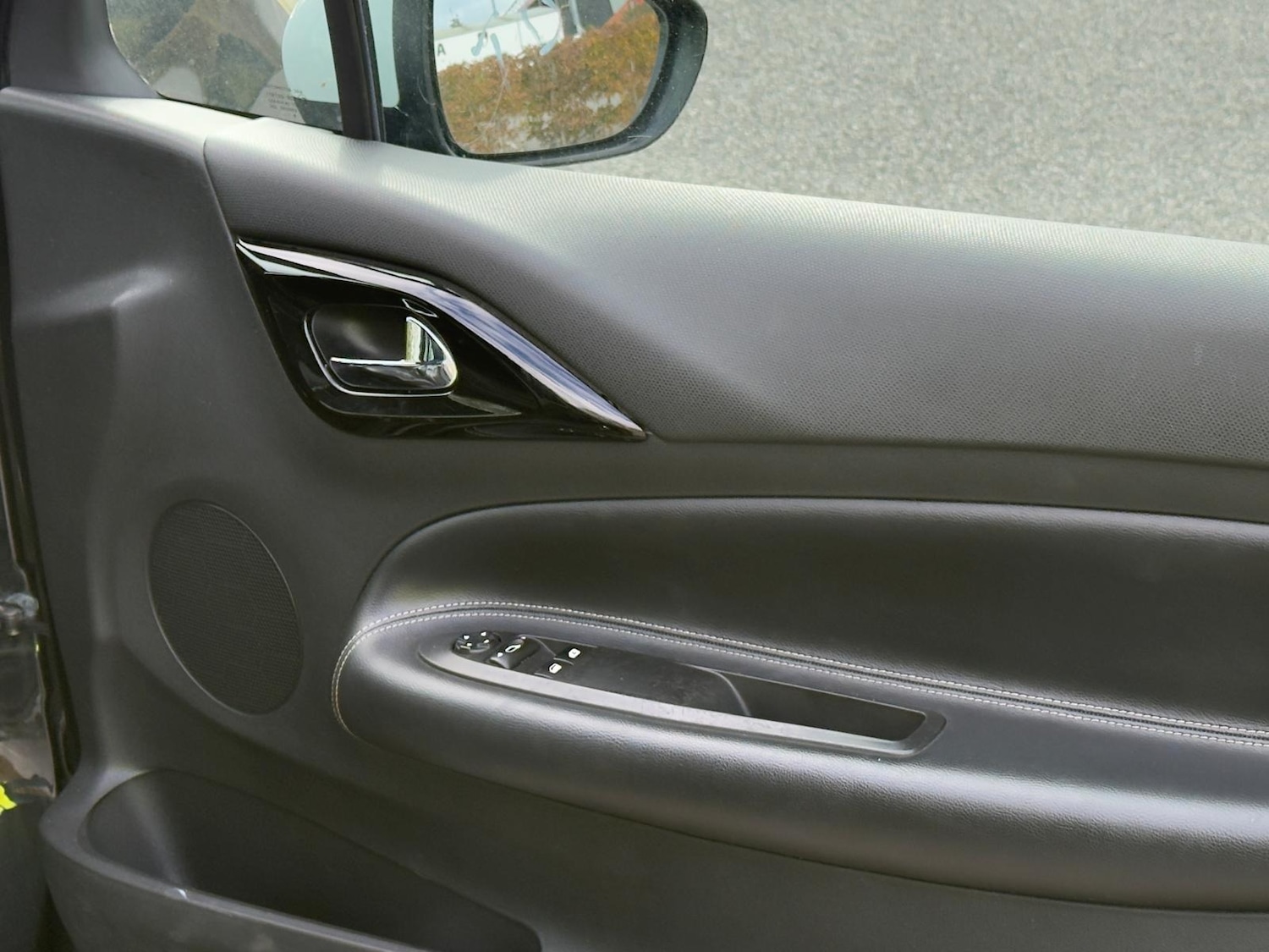 Used Citroen DS3 2010 for sale - 77077638: Photo 12