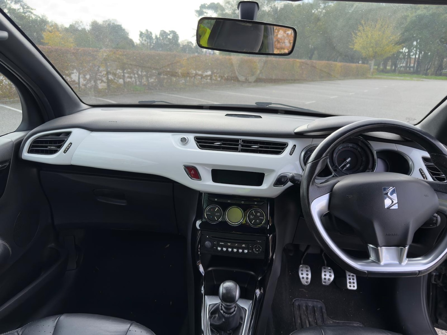 Used Citroen DS3 2010 for sale - 77077638: Photo 16