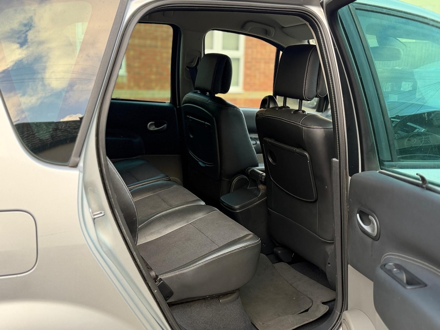 Used Renault Scenic 2008 for sale - 77077178: Photo 26