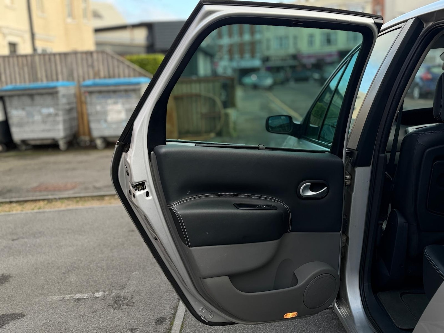 Used Renault Scenic 2008 for sale - 77077178: Photo 28