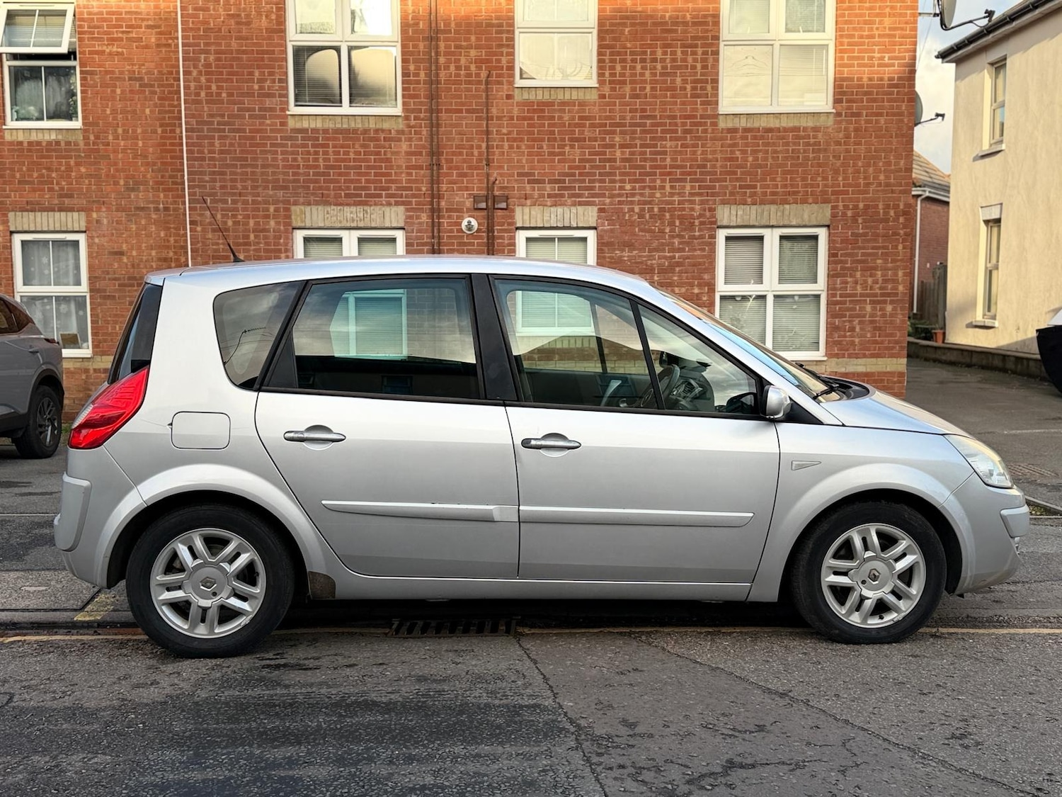 Used Renault Scenic 2008 for sale - 77077178: Photo 43