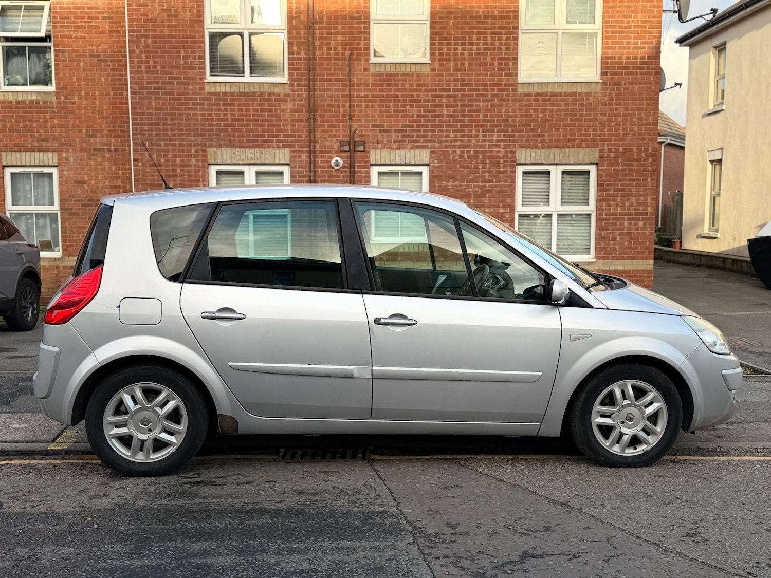 Used Renault Scenic 2008 for sale - 77077178: Photo 48