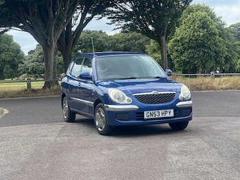 Used Daihatsu Sirion 2003 for sale - 78497942: Photo