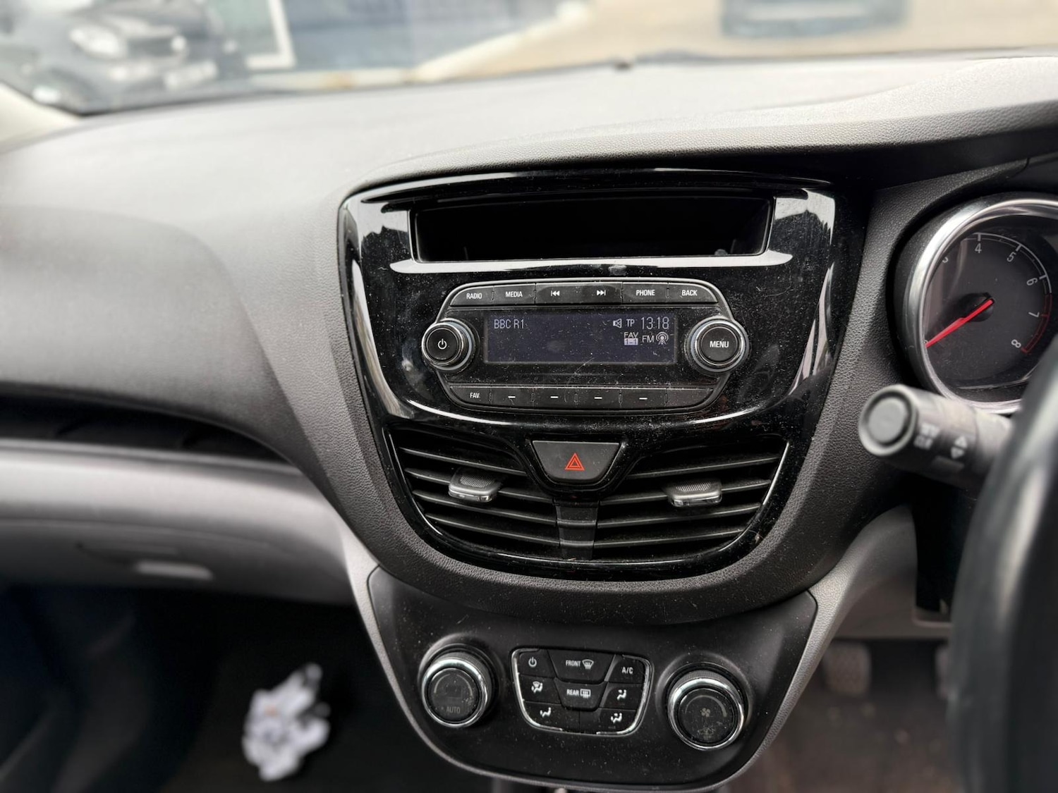 Used Vauxhall Viva 2015 for sale - 77079037: Photo 14