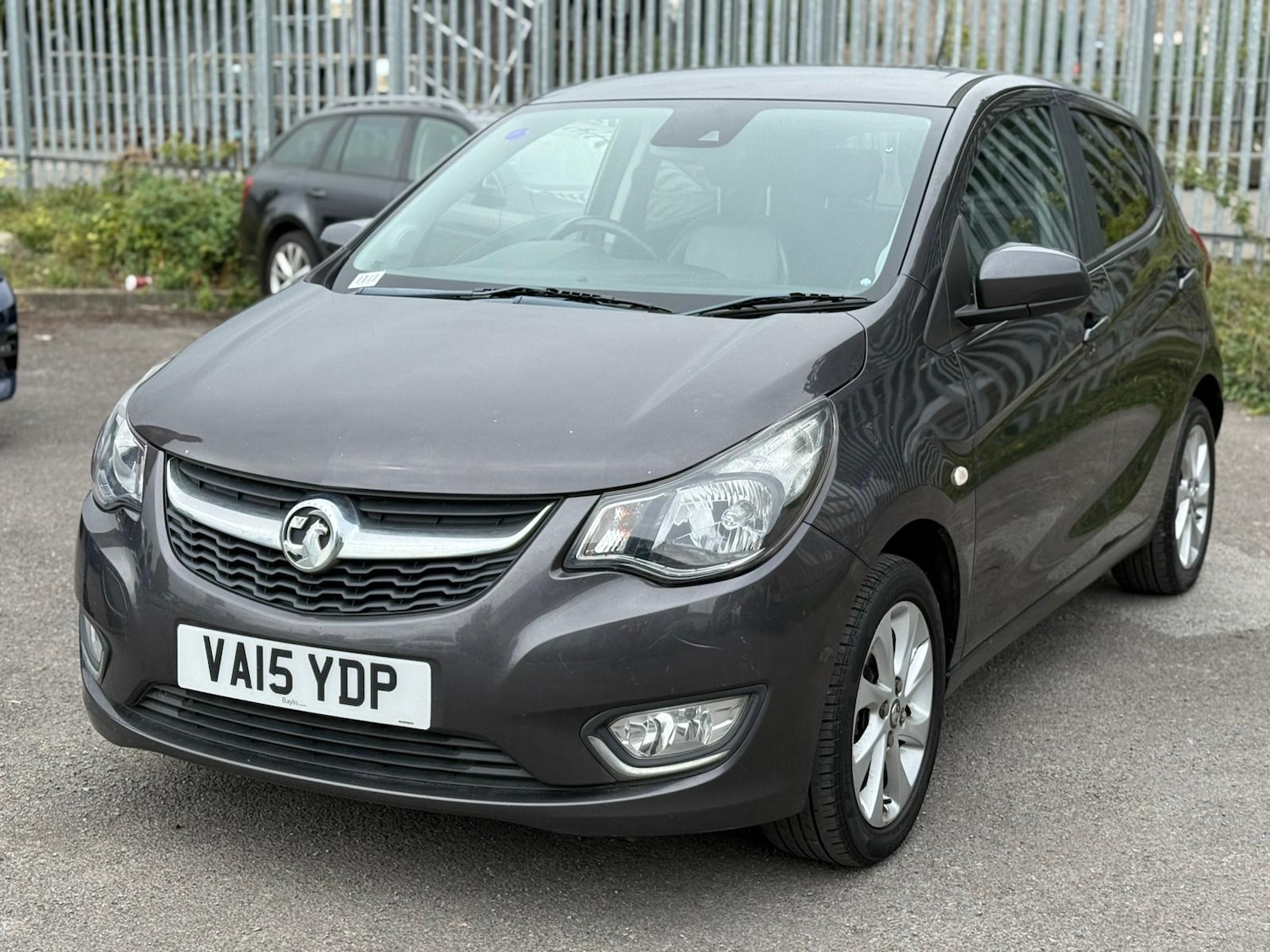 Used Vauxhall Viva 2015 for sale - 77079037: Photo 2