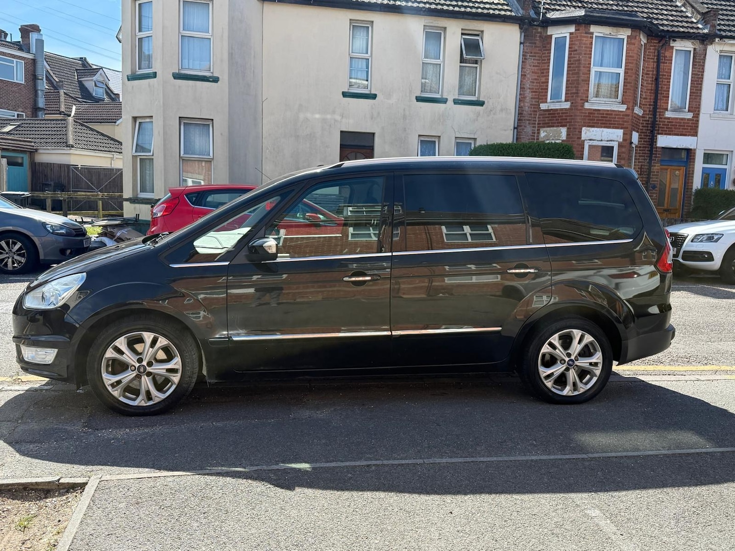 Used Ford Galaxy 2014 for sale - 78154722: Photo 2