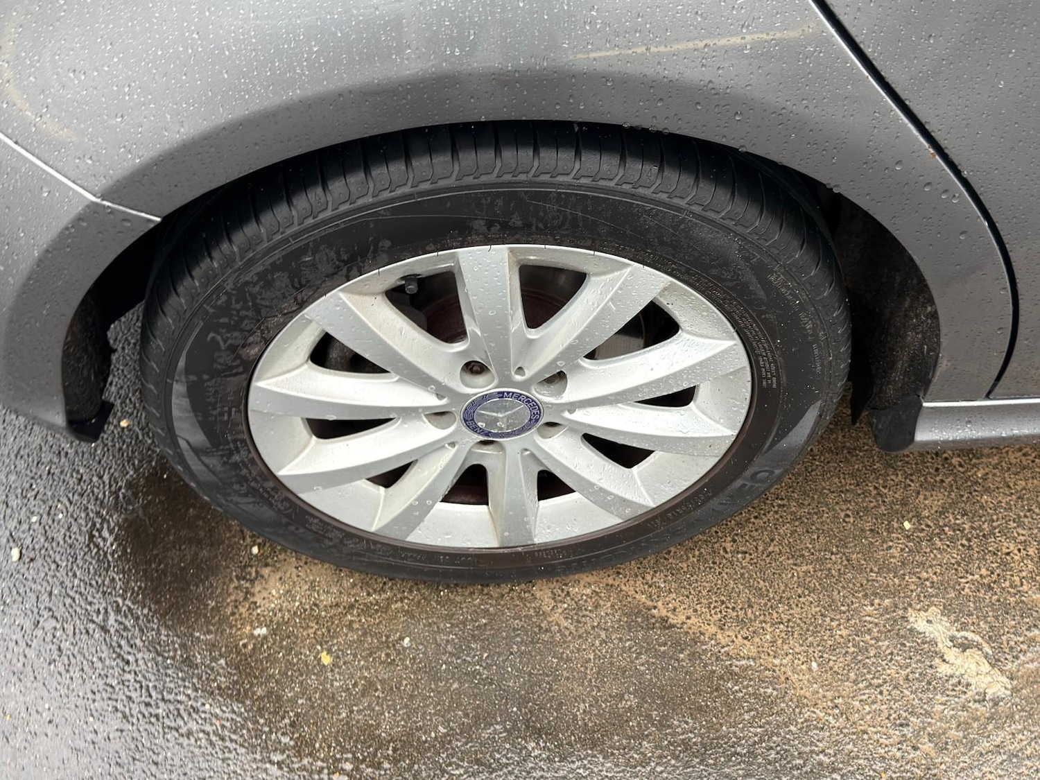 Used Mercedes-Benz A-Class 2014 for sale - 77593338: Photo 9