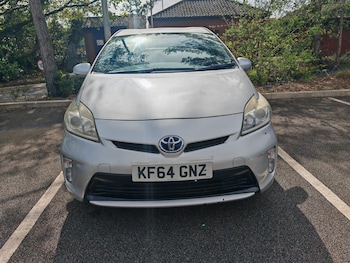 Used Toyota Prius undefined for sale - 78287055: Photo