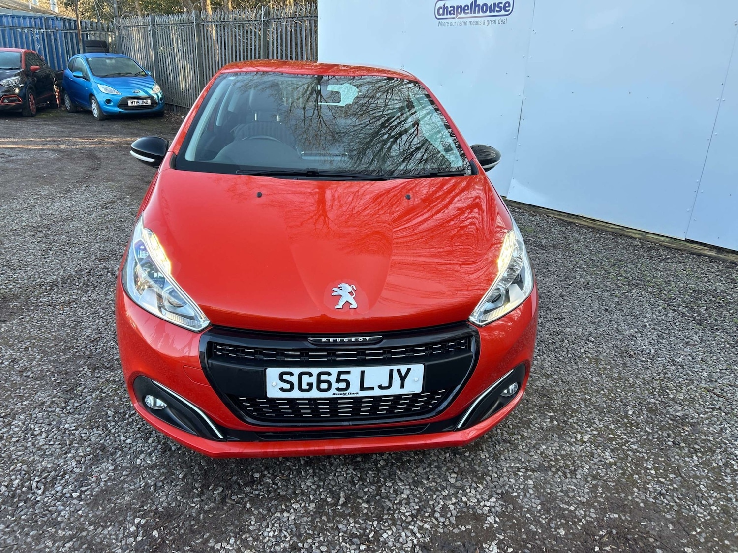 Used Peugeot 208 2015 for sale - 77832803: Photo 2